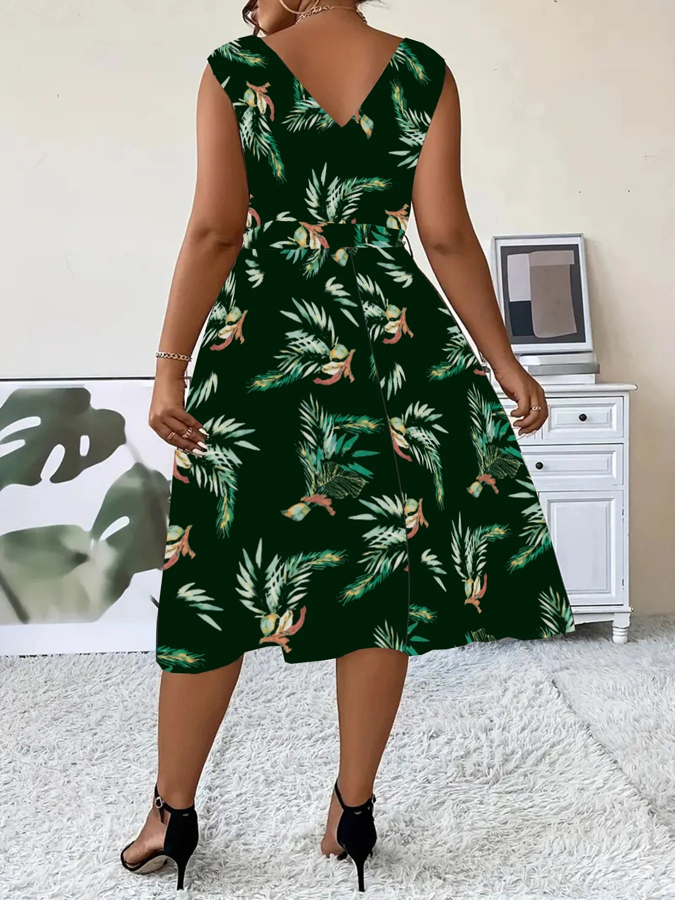 Elegant Plus Size Women's Fashion Print Sexy V-Neck Dress Stylish Commute Slim Fit Sleeveless Dress